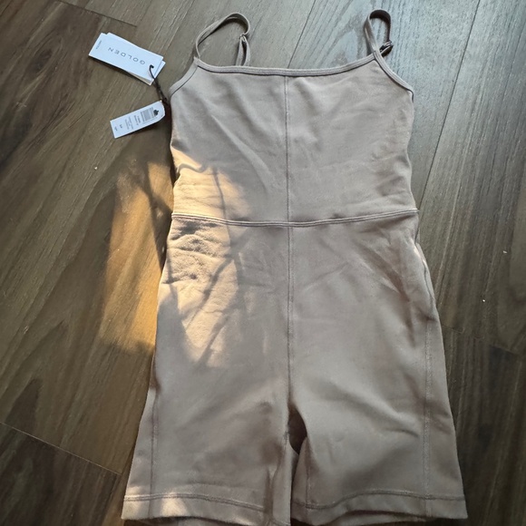 Aritzia Athletic Bodysuit - Picture 1 of 4
